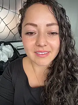 Nails_Lucia live cam preview
