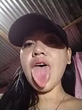 xxseducemaexx live cam on StripChat