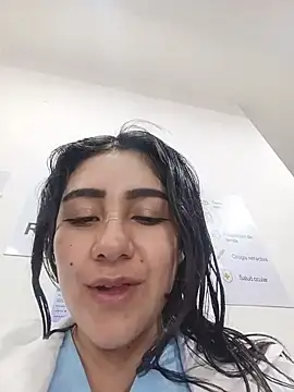 CAROLINE__07