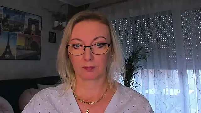 vanessa_chat