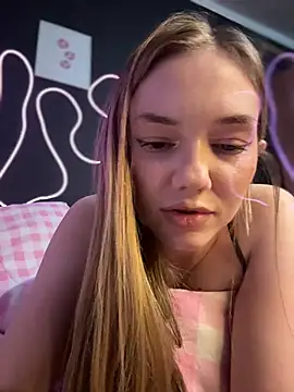 MilaMoone