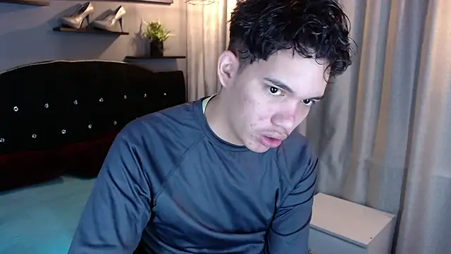 Haku（haku_nayro）
