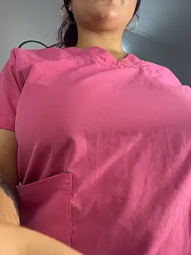 Nahomy_benet