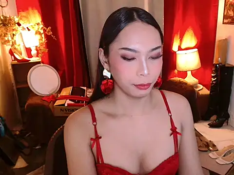 kylieEmparado