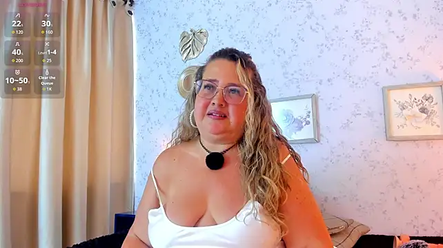Martinacurvy_