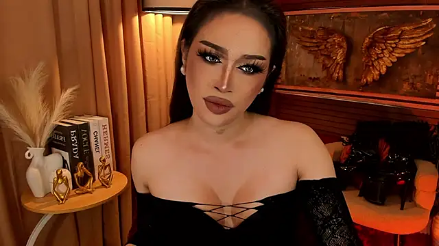 LolaDiva69