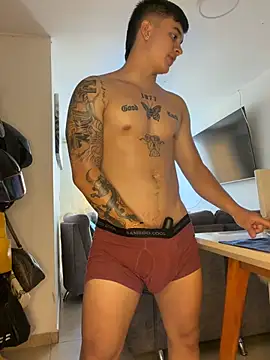 Christopher_strongg webcam
