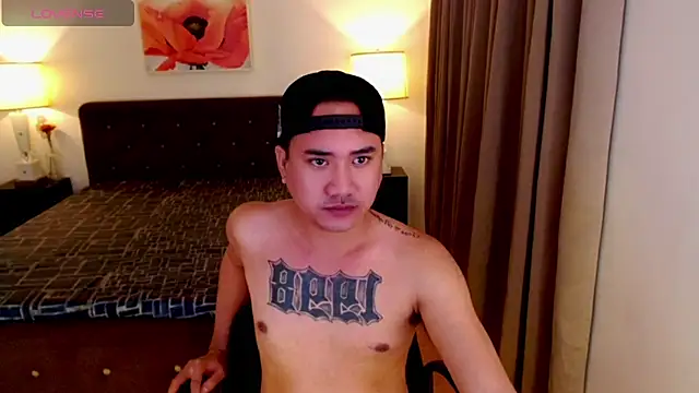 ExtraLarge_Ron