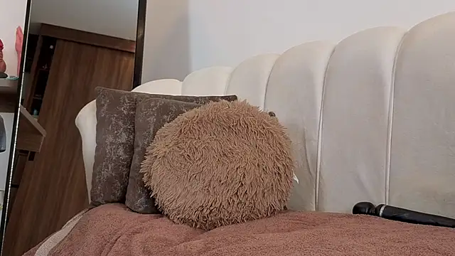 Jade_Amado_