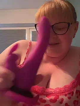 Curvy-GingeXX
