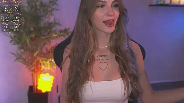 Blue__Berry__ live cam on StripChat