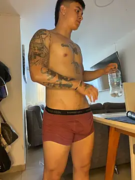 Christopher_strongg