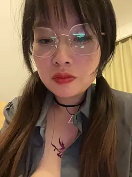 xianyu-ss live cam on StripChat