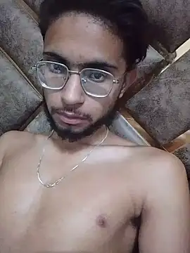 Horny_young21