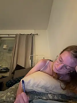 jannis1992 live cam on StripChat