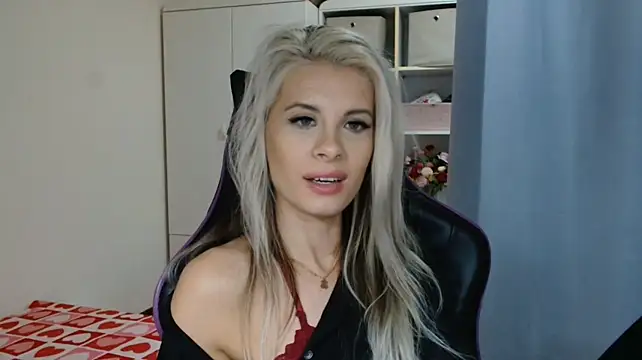 KristineGlow