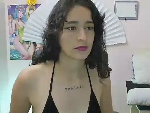 Caramel_Hotty live cam on StripChat
