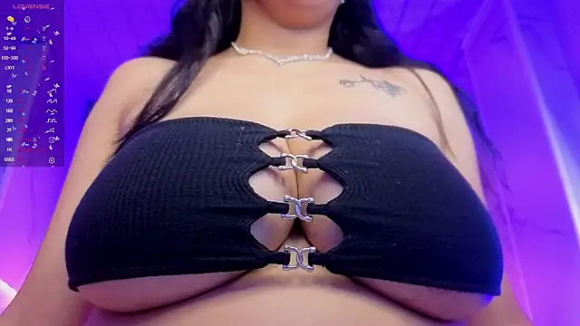 Strawberry_cute_b webcam