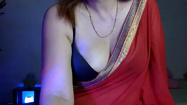 rakhi_1211