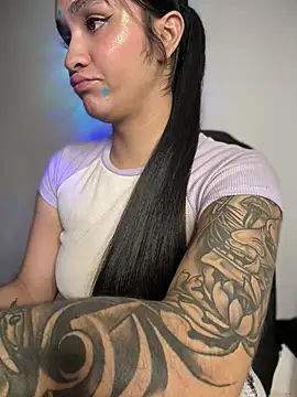 Isabella-Teen