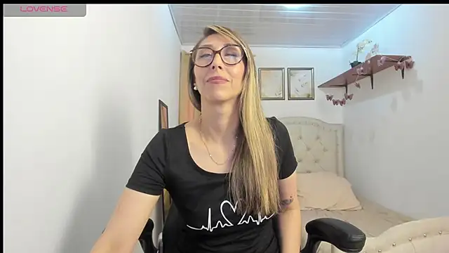 scarletfs webcam