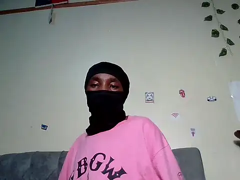 HornyCammy30