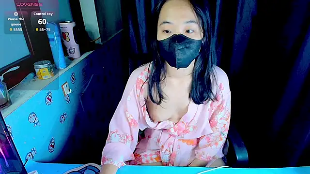 __Saphia__ live cam on StripChat