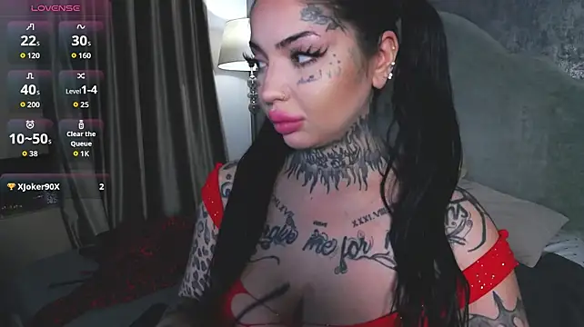 CreamyInkky_ live cam on StripChat