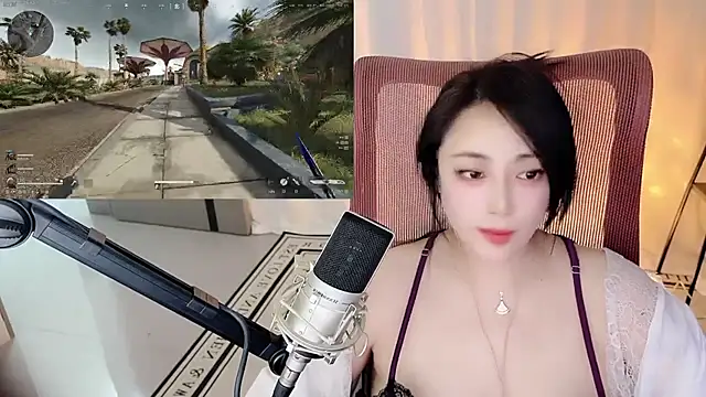 Daisy-77 live cam on StripChat