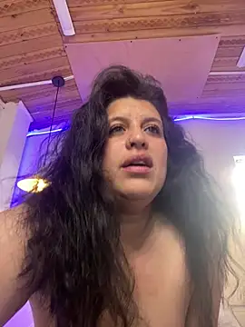 Andrea_secret_ live cam on StripChat