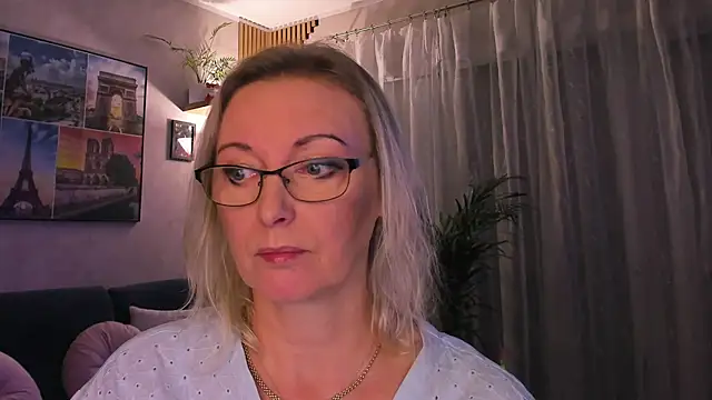 vanessa_chat live cam preview