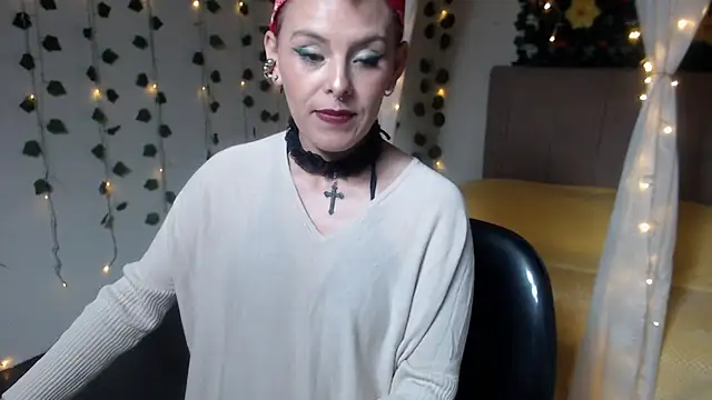 anahi_333