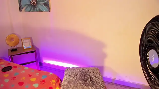 Keily_Tsx1