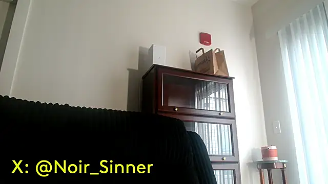 sinnernoir live sex cam