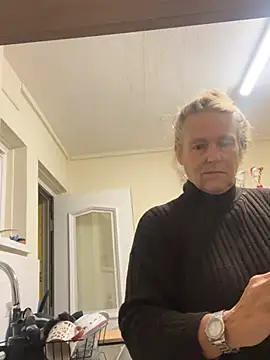 Blondnboujee53 live cam preview