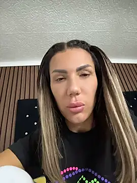 SelineVelvet live cam preview
