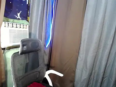 YourDiabolicaTranxx live cam preview