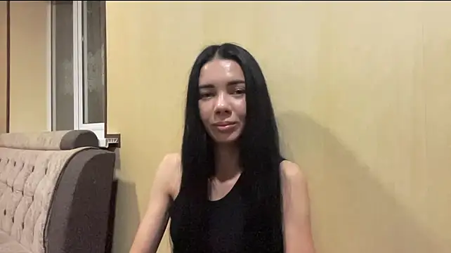 HazelRhoten live cam on StripChat