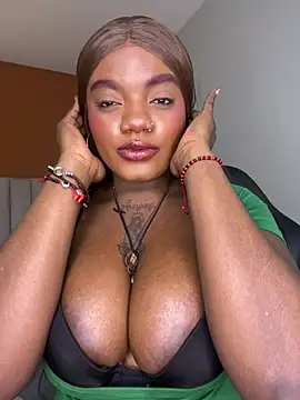 Mia_boobs24