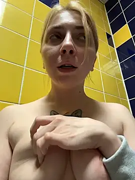 Sunny___Bunny webcam
