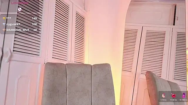 katiaa_n (F teen) - 20 spankings + Anal play with fingers🍑
