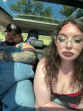 ANNIEandHUNNIE