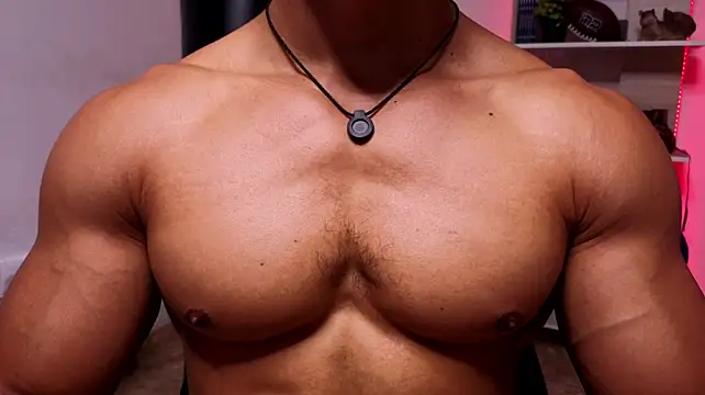 exquisite_gabe live cam on StripChat