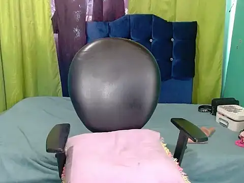 Karlotadiva1