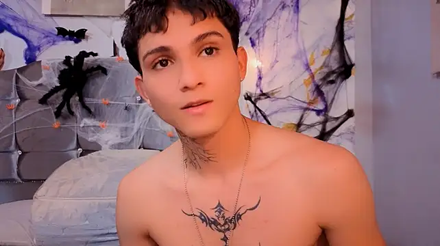 Axel_Ryder live cam on StripChat