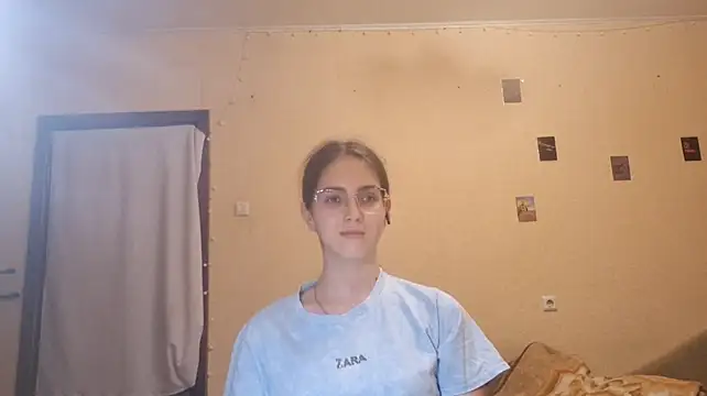 Katelemon live cam on StripChat
