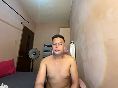 Your_sweetboy_20 live cam on StripChat