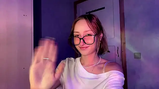 AleneLaurente webcam