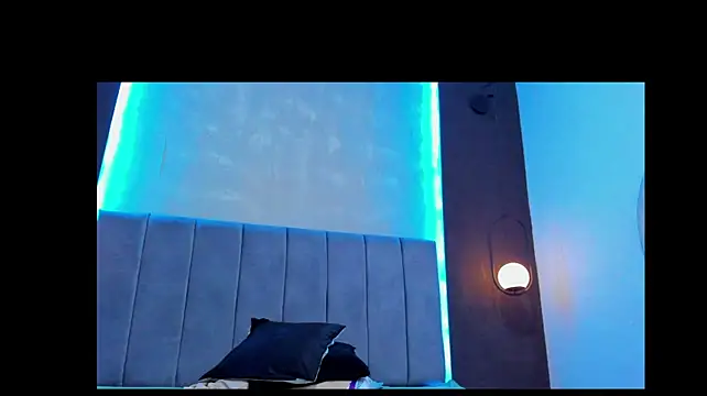 dennis__coxx live cam on StripChat