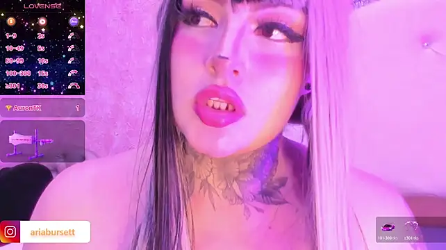 AriaBursett_ live cam on StripChat